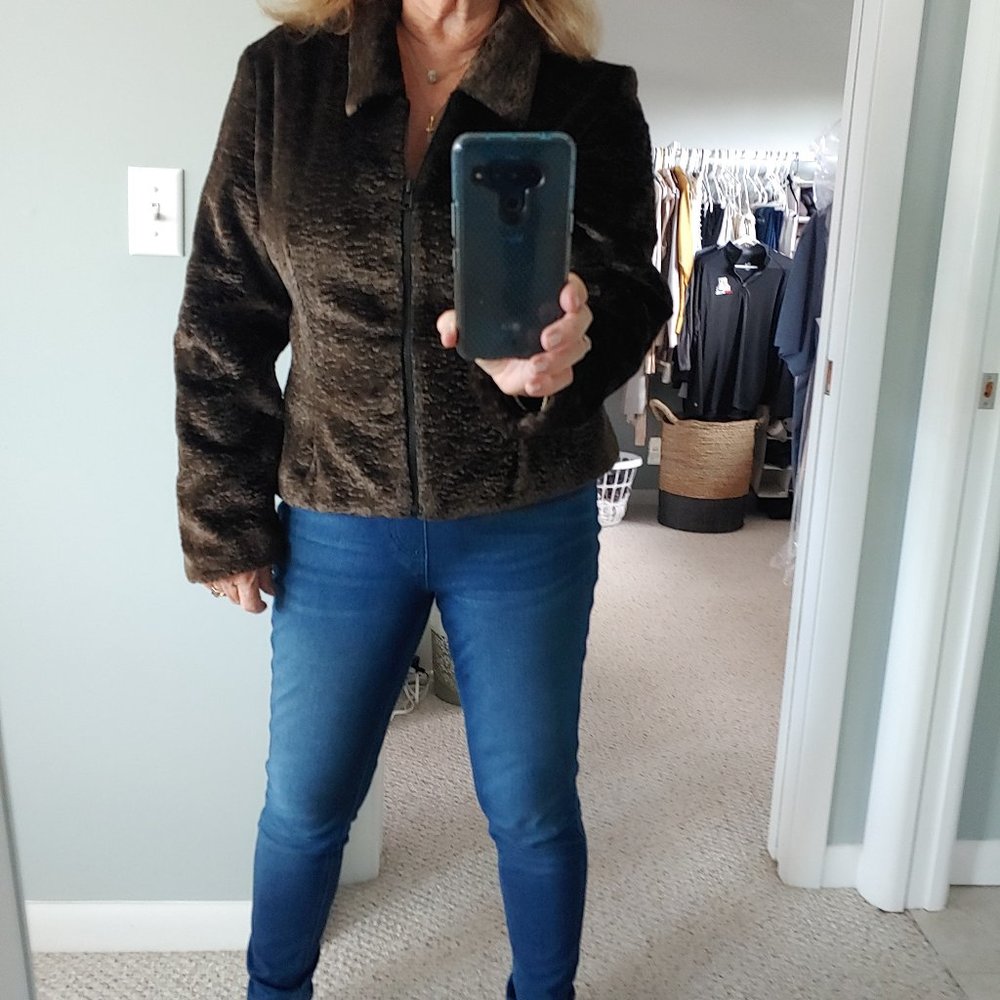 MonikanTurtle Brown Faux Fur Jacket, Size L